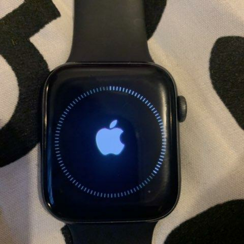 Apple watch series 4